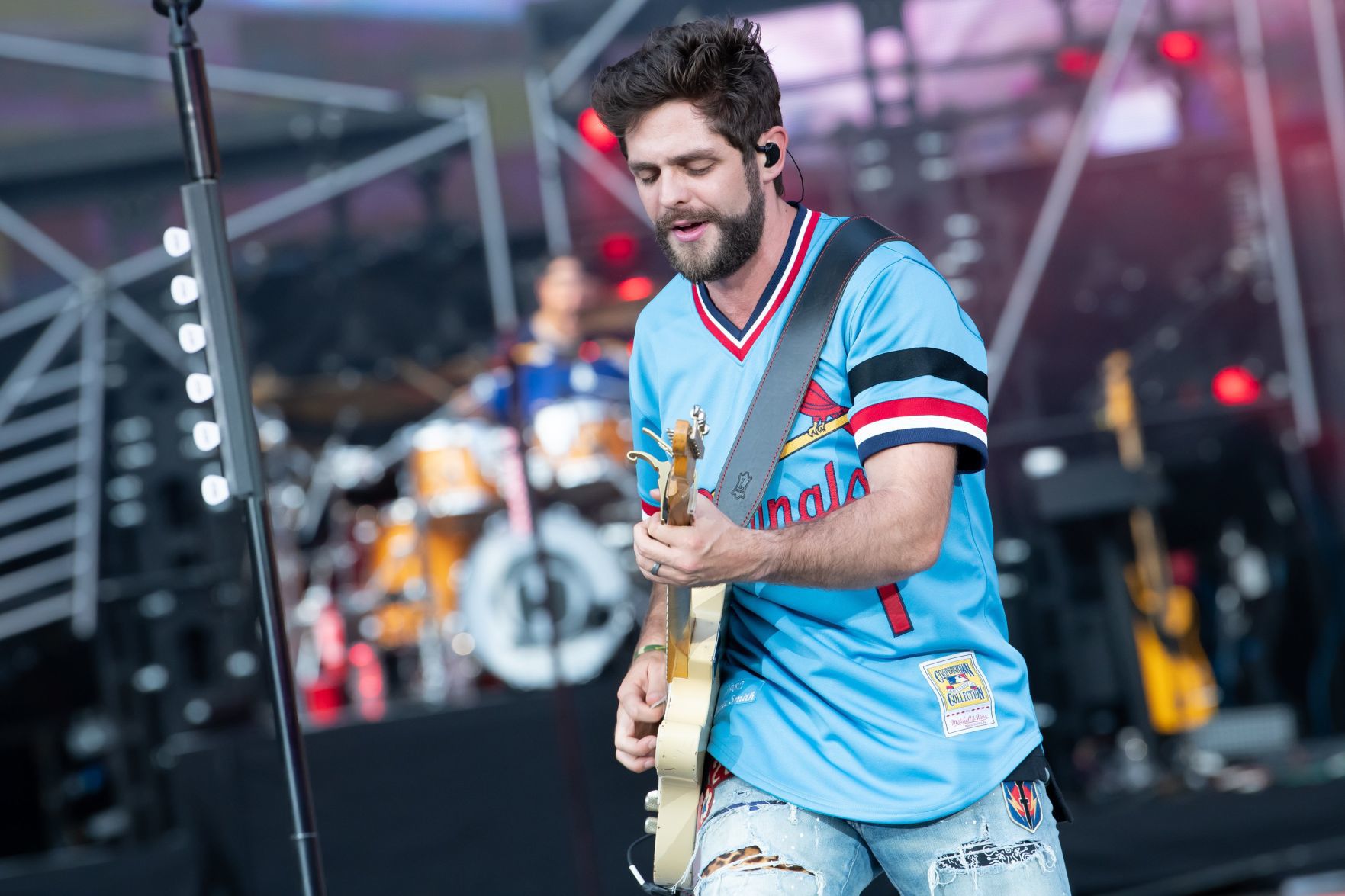 Kenny Chesney, Thomas Rhett at Busch Stadium